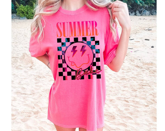 Summer Babe - Smiley Face Beach Sun Life Vacation T-Shirt