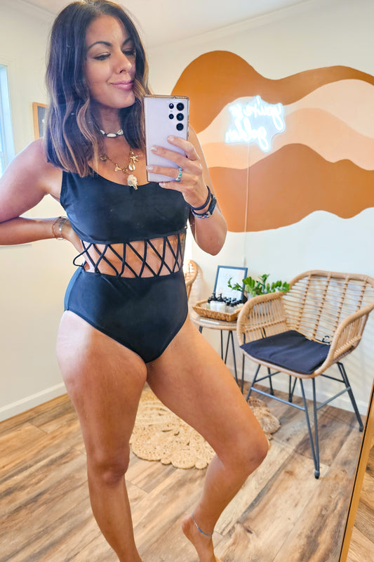 Studio|Sandbar One Piece Criss Cross Swimsuit In Black