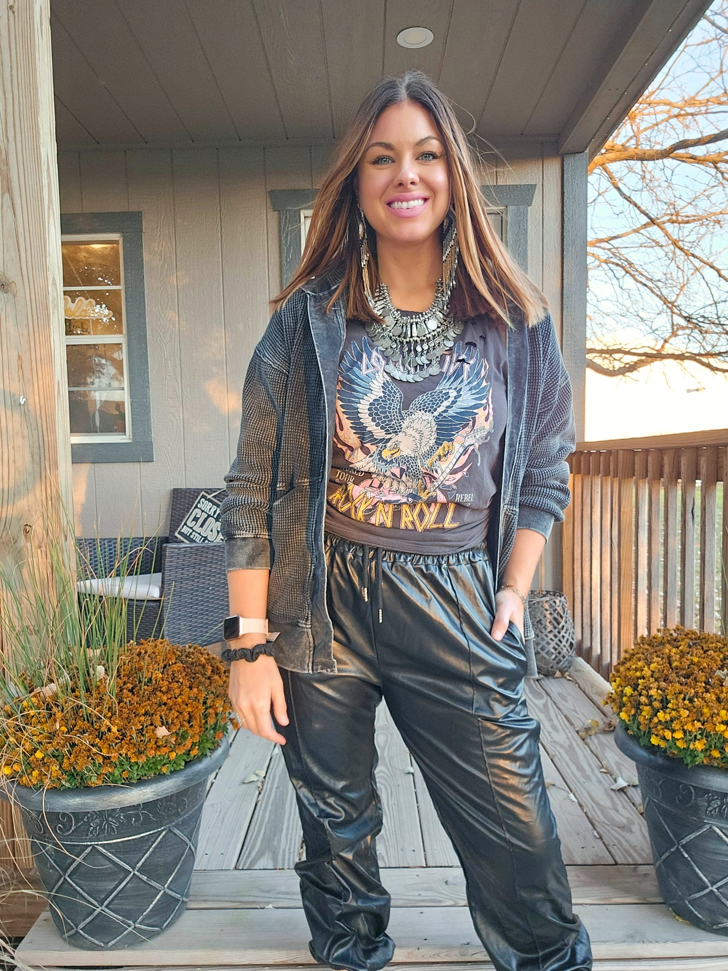 Grab And Go 100% Cotton Waffle Knit Mineral-Washed Hooded Cardigan In Black