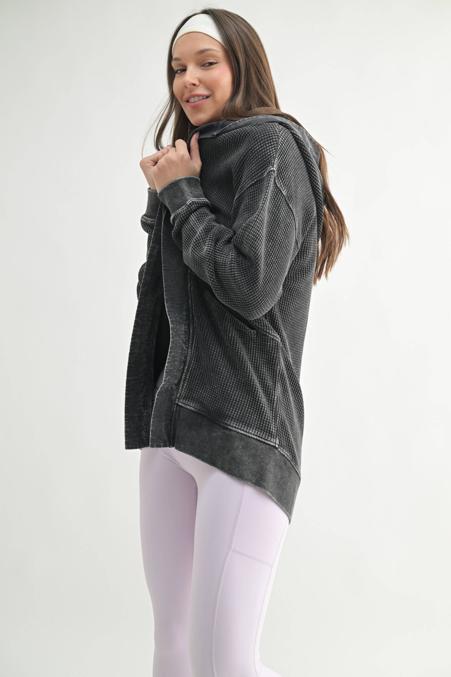 Grab And Go 100% Cotton Waffle Knit Mineral-Washed Hooded Cardigan In Black