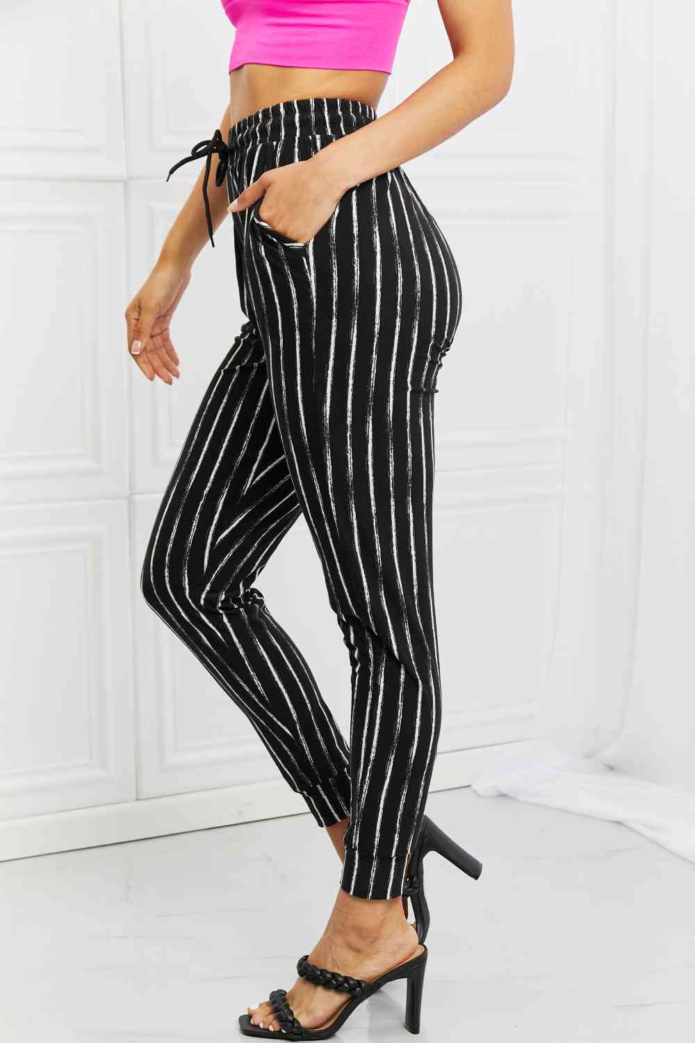 Classic Striped Drawstring Joggers With Pockets